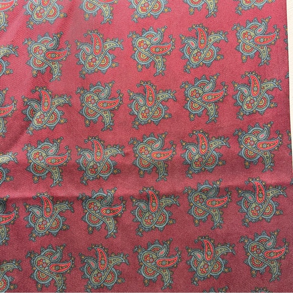 Kilgour French & Stanbury Paisley Pure Silk mens scarf cravat with fringe - Picture 2 of 10